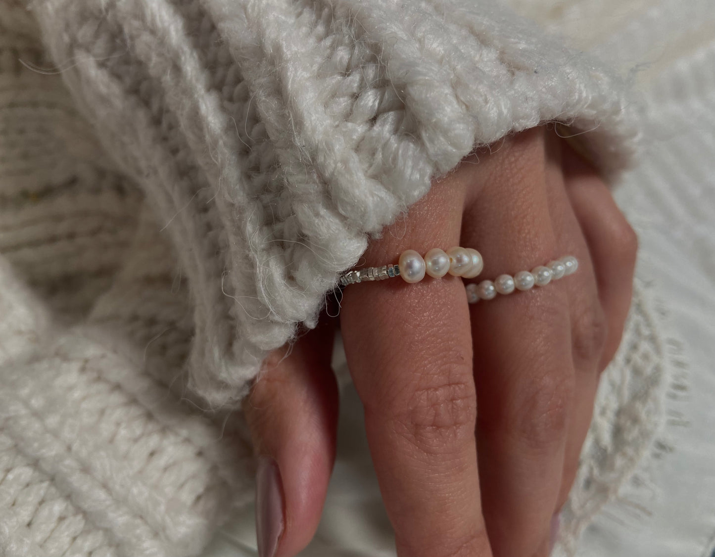 Bela pearl silver ring